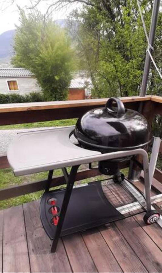 Mobil Home 6 Places Embrun Εξωτερικό φωτογραφία